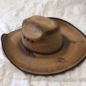 LONE STAR COWBOY HAT SIGNED